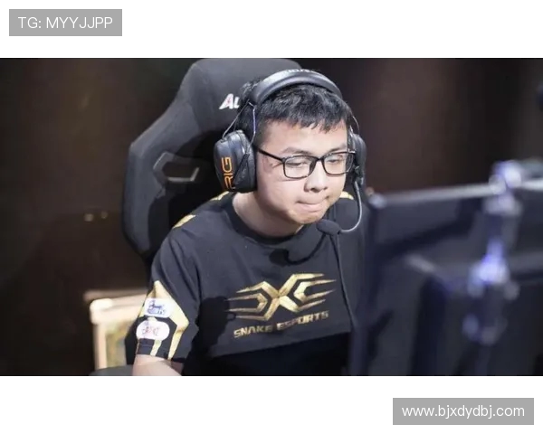 LNG战队以65分稳居精英赛积分榜首位展现强劲实力