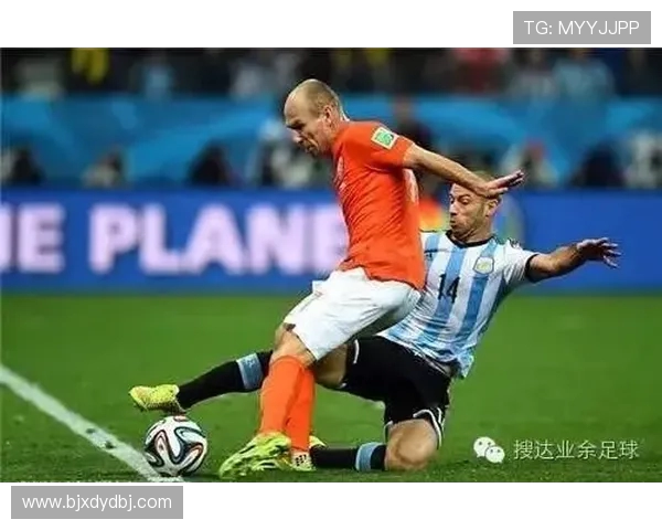 深圳攀岩队战术分析：如何运用盯防打法提升比赛胜率