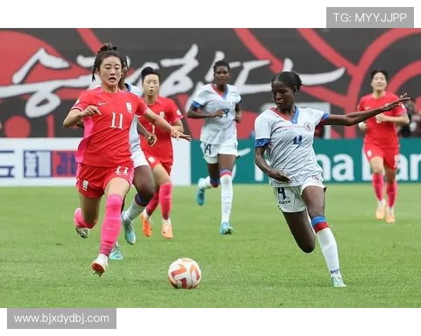 2017年中国足球队与海地队热身赛精彩回顾与分析