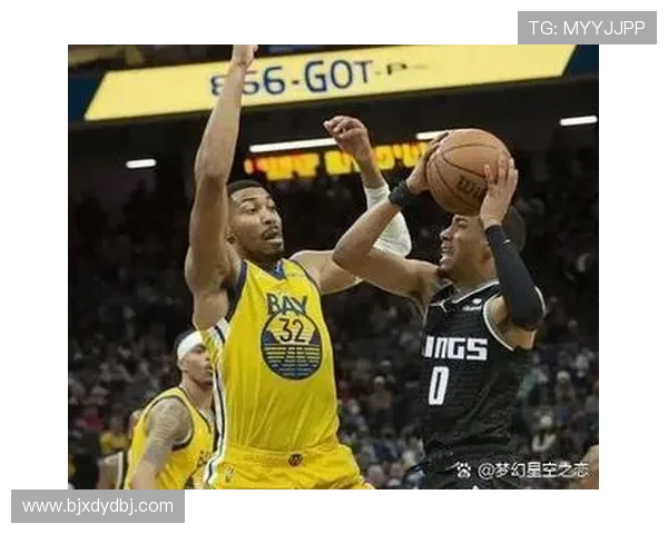 季前赛精彩对决勇士迎战灰熊期待新赛季的火花与激情