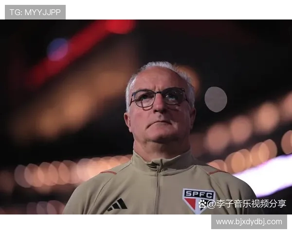 恩德里克的足球之路:从少年天才到世界瞩目的新星成长历程 恩德里克的足球之路:从少年天才到世界瞩目的新星成长历程