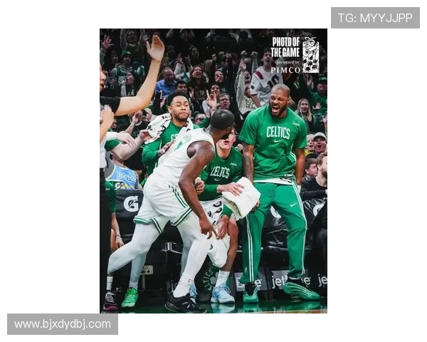 杰森塔图姆如何在NBA赛场上展现出超凡的篮球才能与领导力