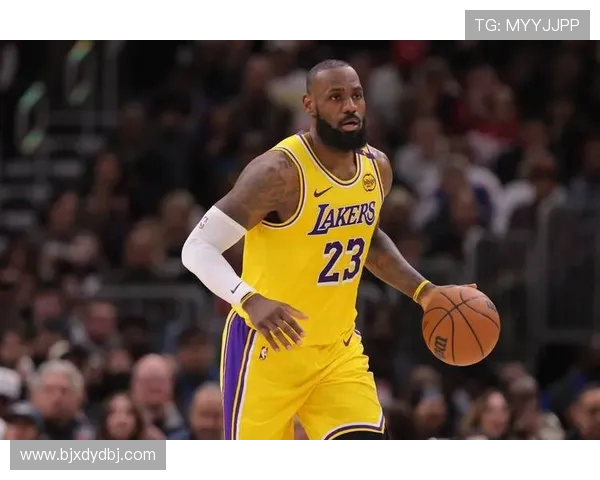 詹姆斯：从篮球巨星到商业帝国的传奇之路与人生哲学