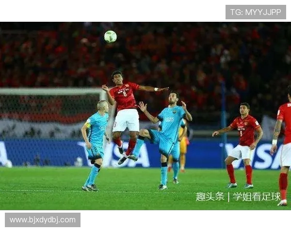 西安足球队灵活性引发热议球迷对战术调整的不同看法