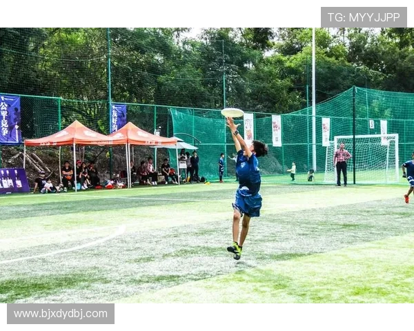 北京飞盘队包夹战术解析与战绩影响探讨