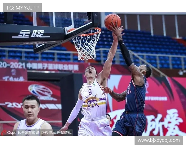 南京篮球队在洲际杯积分榜上以83分稳居第一名表现抢眼